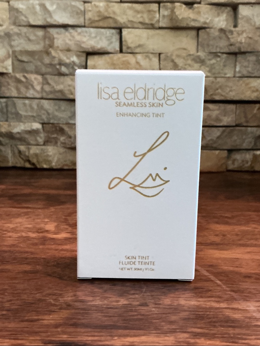 Lisa Eldridge Seamless Skin Enhancing Tint — T6